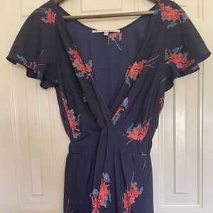 Collective Concept/ Pre-owned Dress
